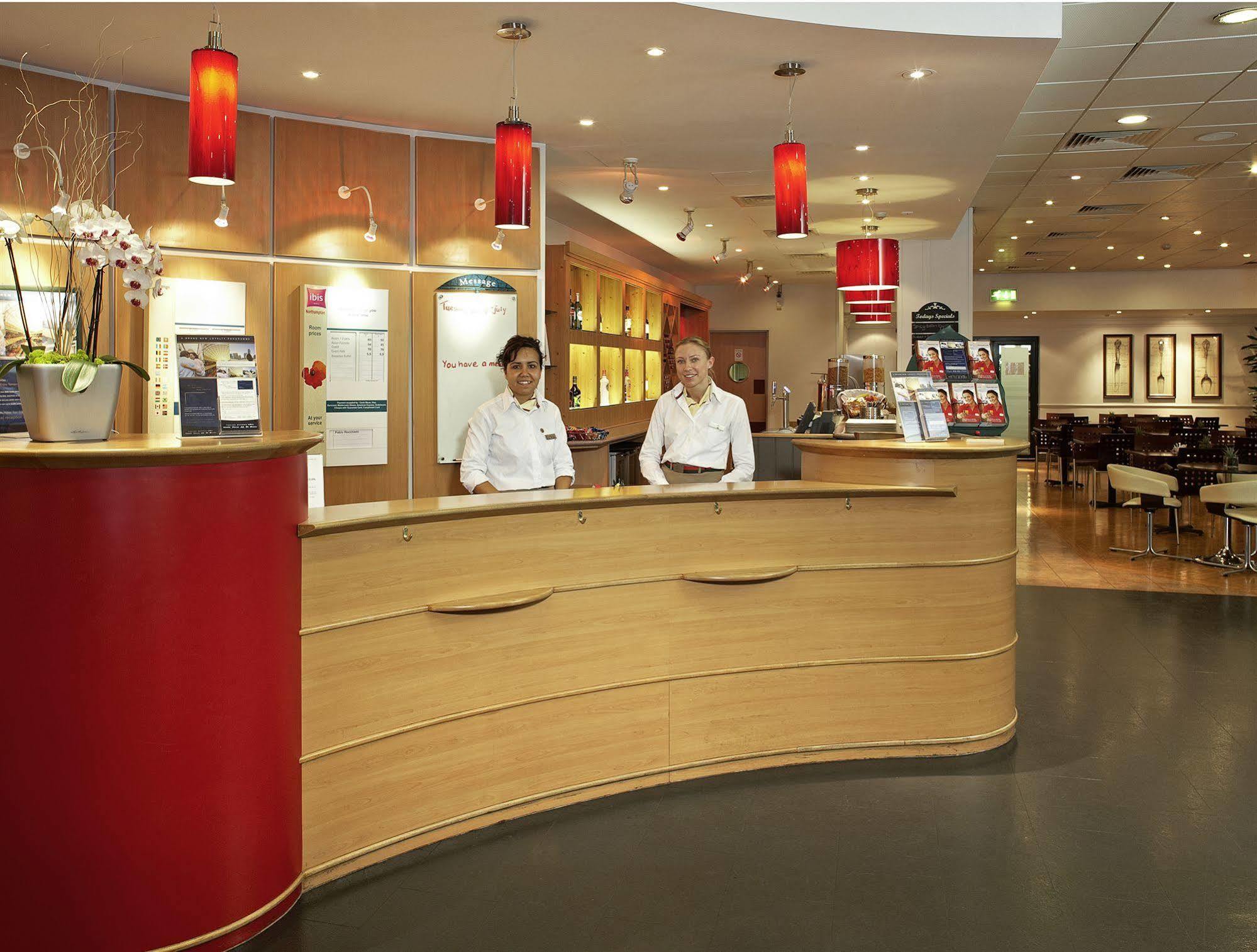 Ibis Hotel Northampton Centre Zewnętrze zdjęcie